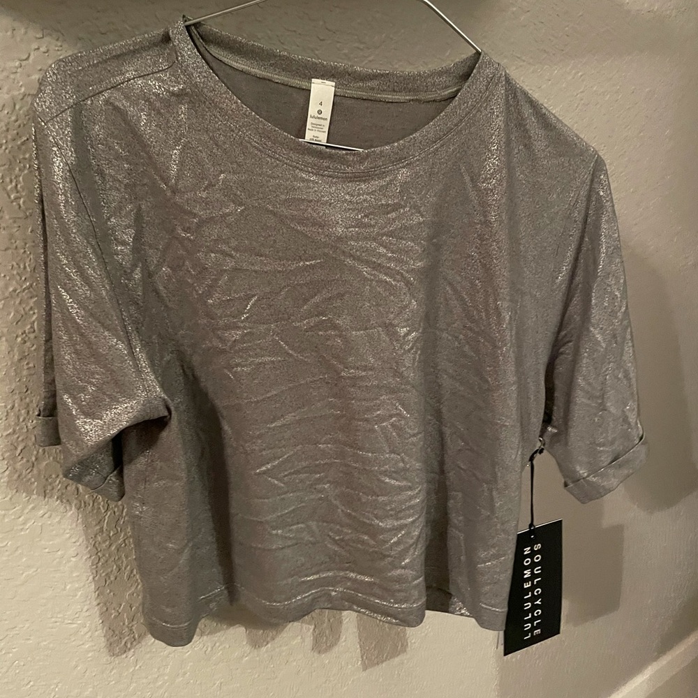Lululemon x SoulCycle Metallic crop